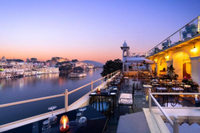 Sarovar - Lake Facing Boutique Hotel On Lake Pichola